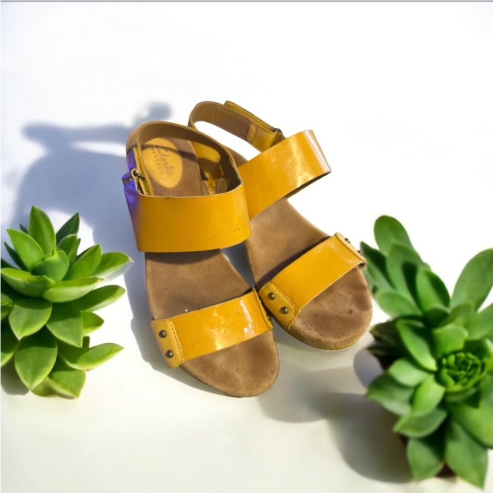 Clarks Yellow Gold Platform Sandals, 10
